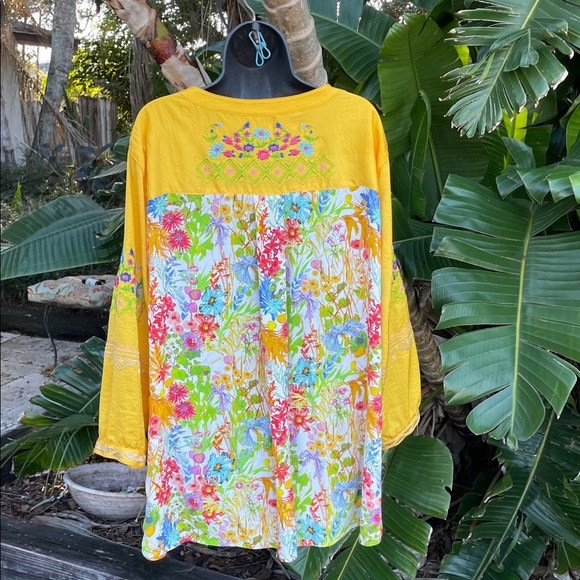 John + Mark, patchwork and embroidered bohemian blouse - Picture 4 of 6